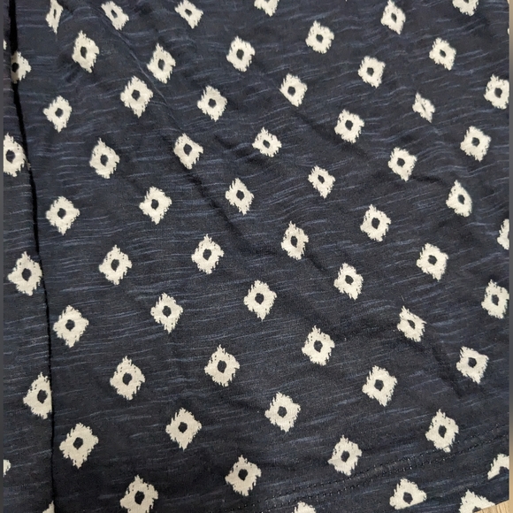 Lucky Brand Flowy Sleeves Top Navy Blue and White - Picture 7 of 7